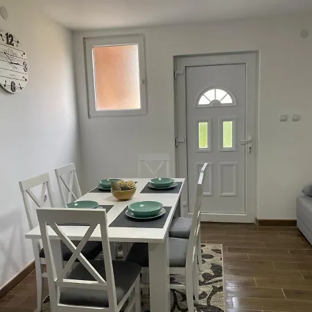 Апартаменты Bambi 2 Сокобаня