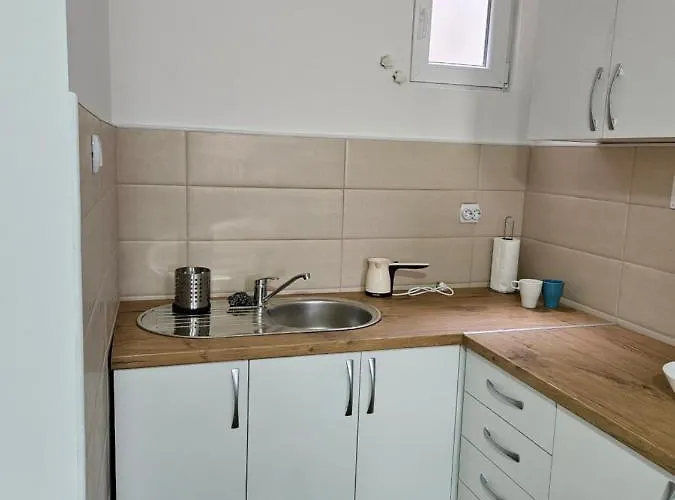 Bambi 2 Апартаменты *