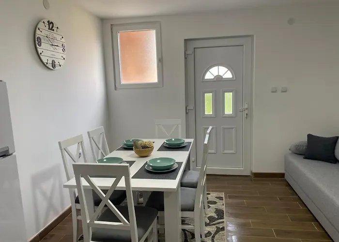 아파트 Bambi 2 소코 반자